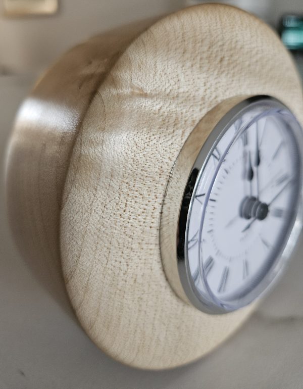 Sycamore Desk or Mantel clock - Image 3